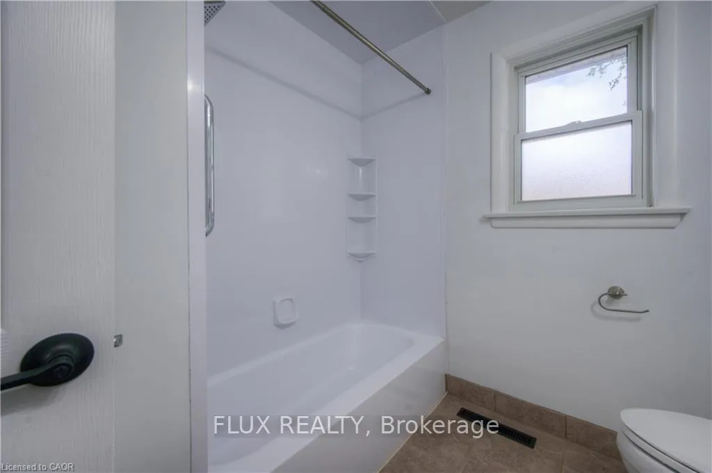 Photo 18 of Unit Main, 88 Broadmoor Avenue, Kitchener — HOMEH