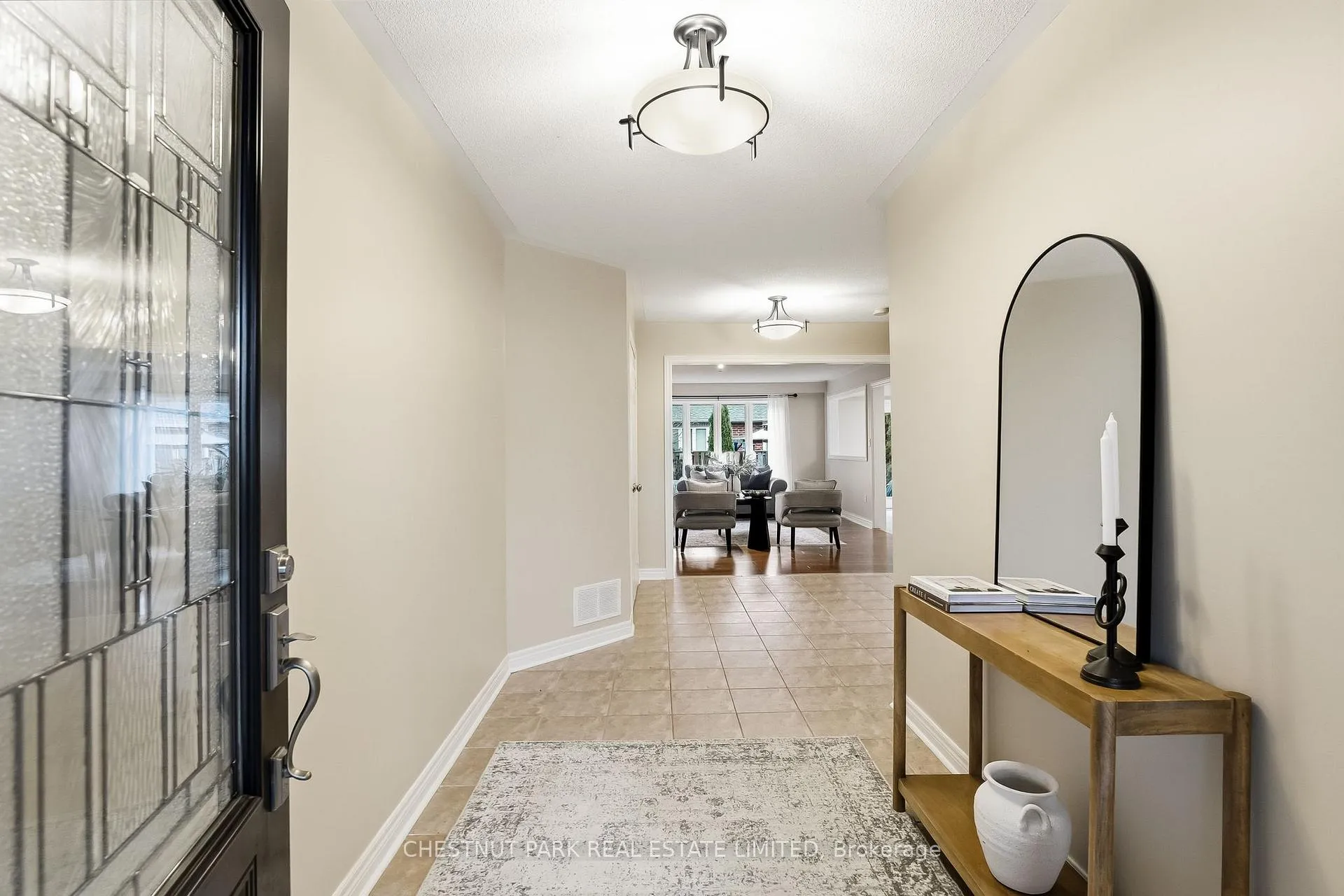 Photo 3 of 55 Apple Tree Crescent, Uxbridge — HOMEH