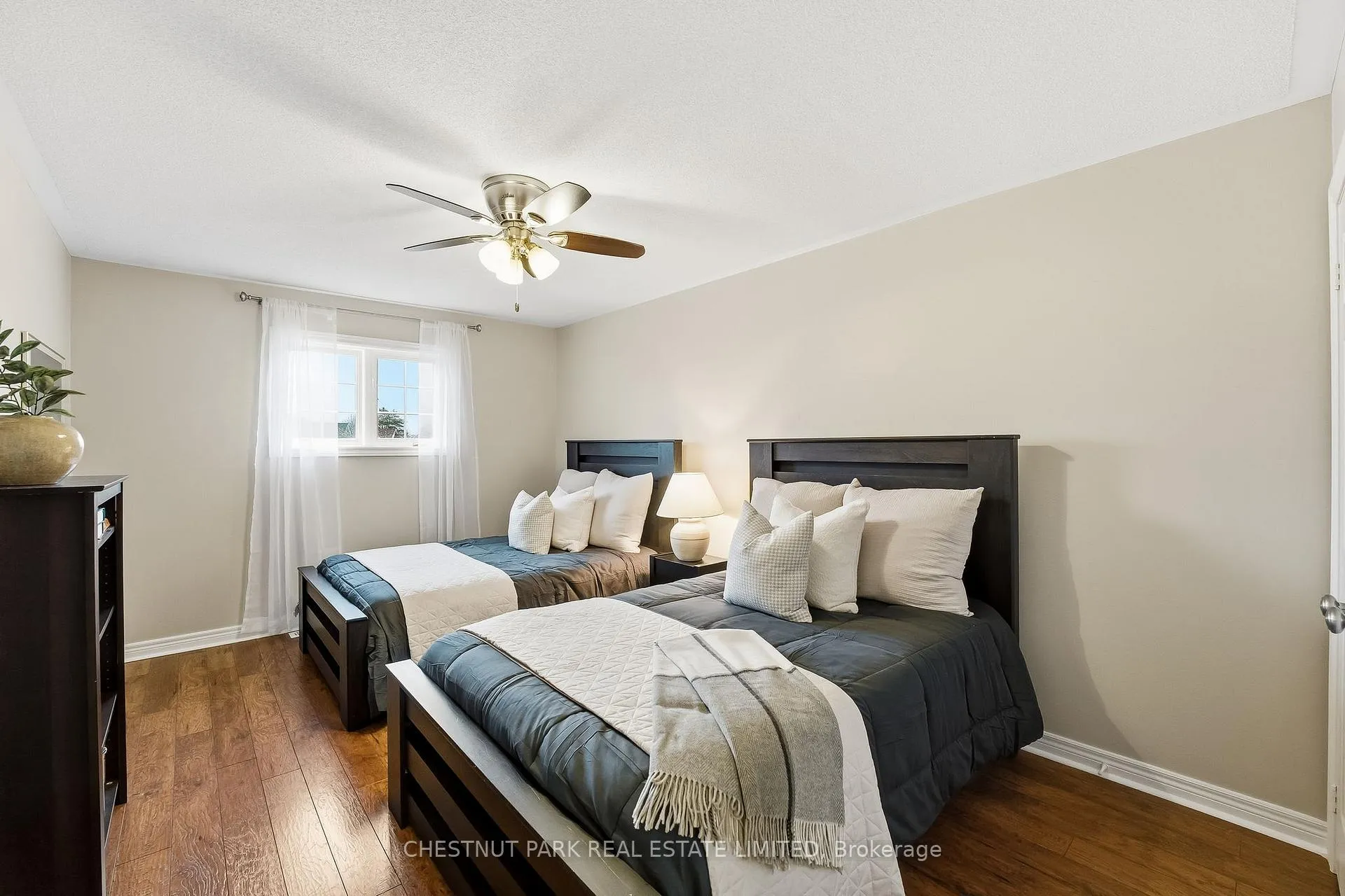 Photo 27 of 55 Apple Tree Crescent, Uxbridge — HOMEH