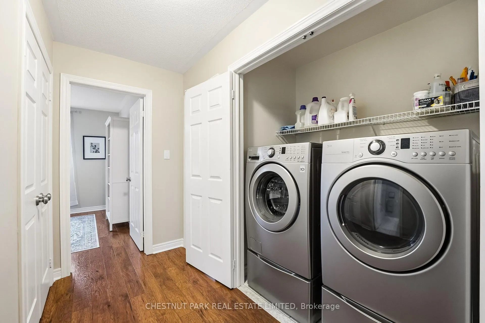 Photo 28 of 55 Apple Tree Crescent, Uxbridge — HOMEH