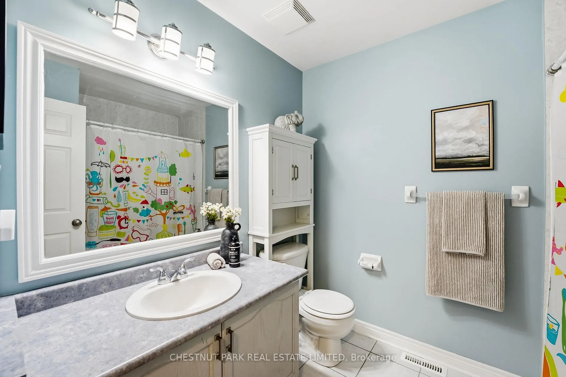 Photo 29 of 55 Apple Tree Crescent, Uxbridge — HOMEH