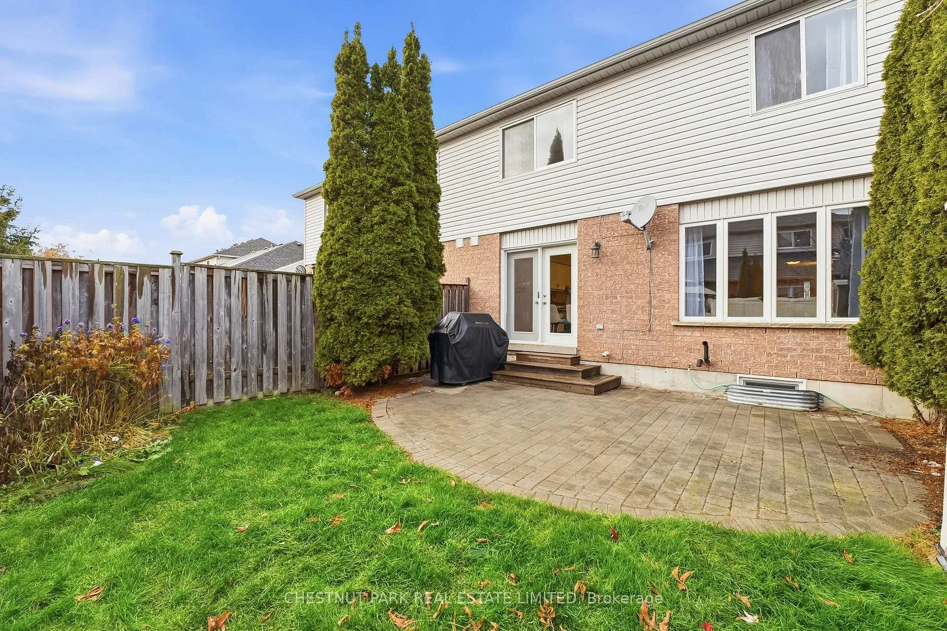 Photo 33 of 55 Apple Tree Crescent, Uxbridge — HOMEH