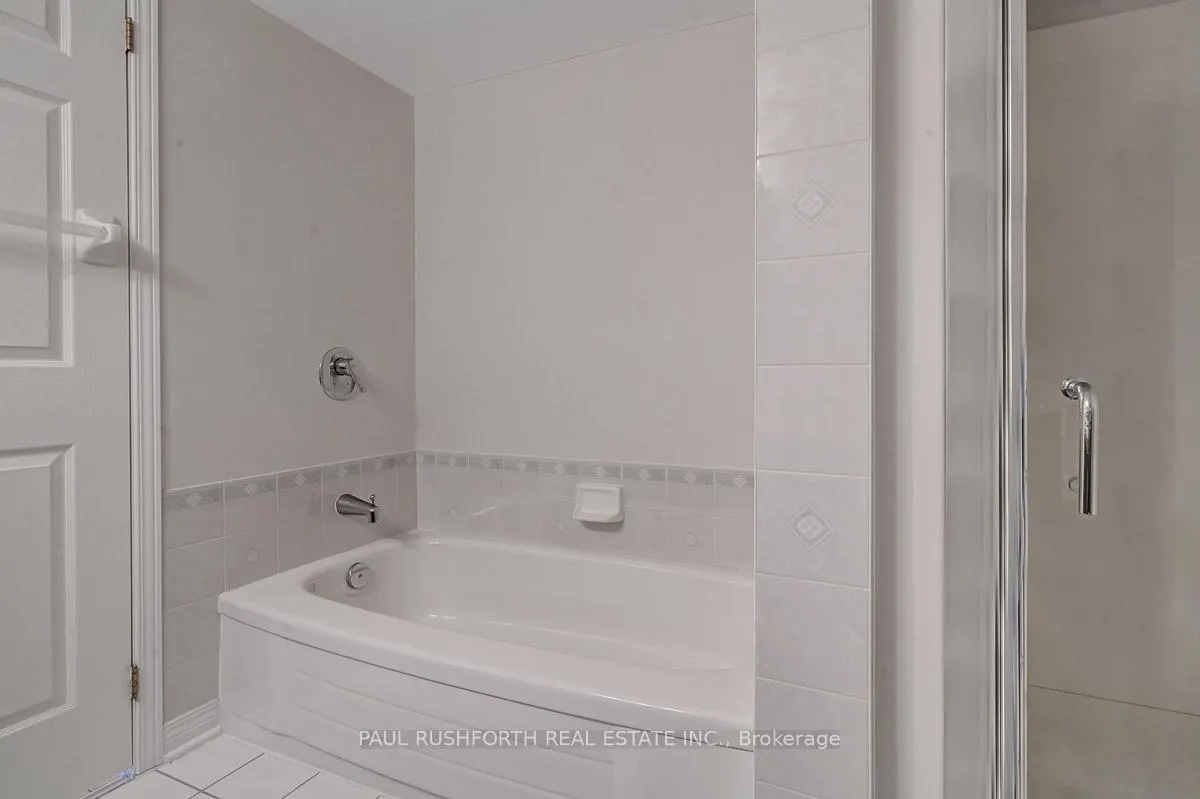 Photo 15 of Unit 303, 120 Darlington Private, Ottawa, Hunt Club/Western Community — HOMEH