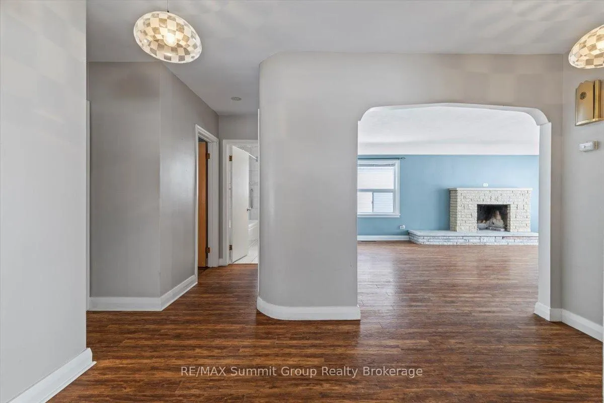 Photo 7 of 45 Toronto Road, Grey Highlands — HOMEH