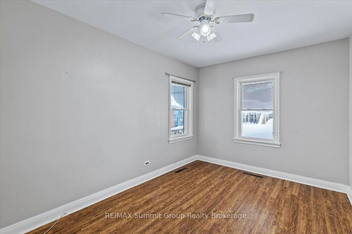 Photo 12 of 45 Toronto Road, Grey Highlands — HOMEH