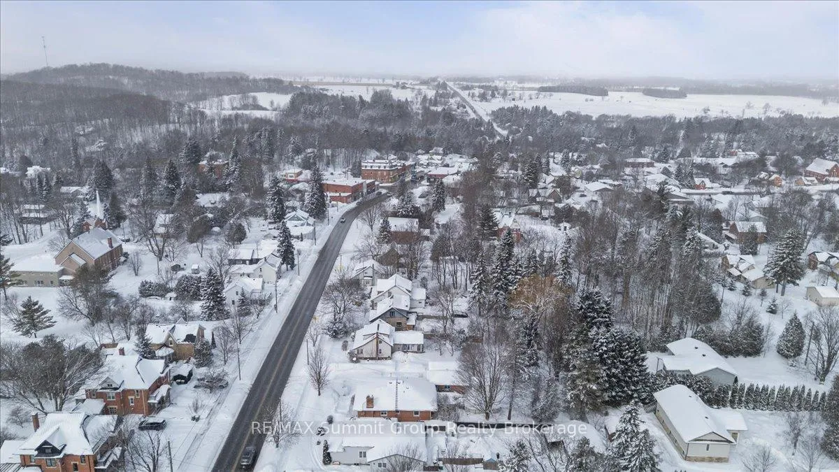 Photo 31 of 45 Toronto Road, Grey Highlands — HOMEH
