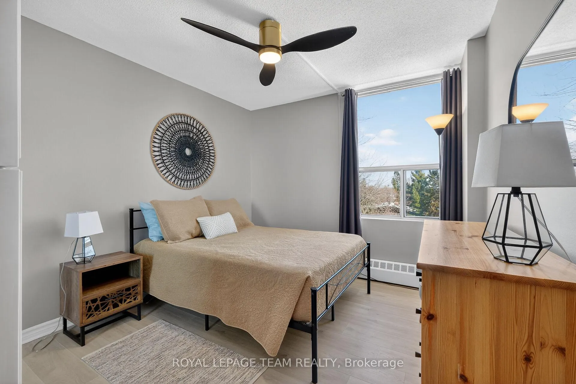 Photo 18 of Unit 403, 2400 Virginia Dr, Ottawa, Guildwood Estates - Urbandale Acres — HOMEH