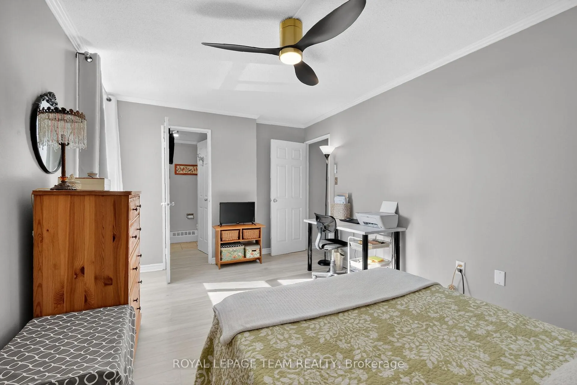 Photo 23 of Unit 403, 2400 Virginia Dr, Ottawa, Guildwood Estates - Urbandale Acres — HOMEH