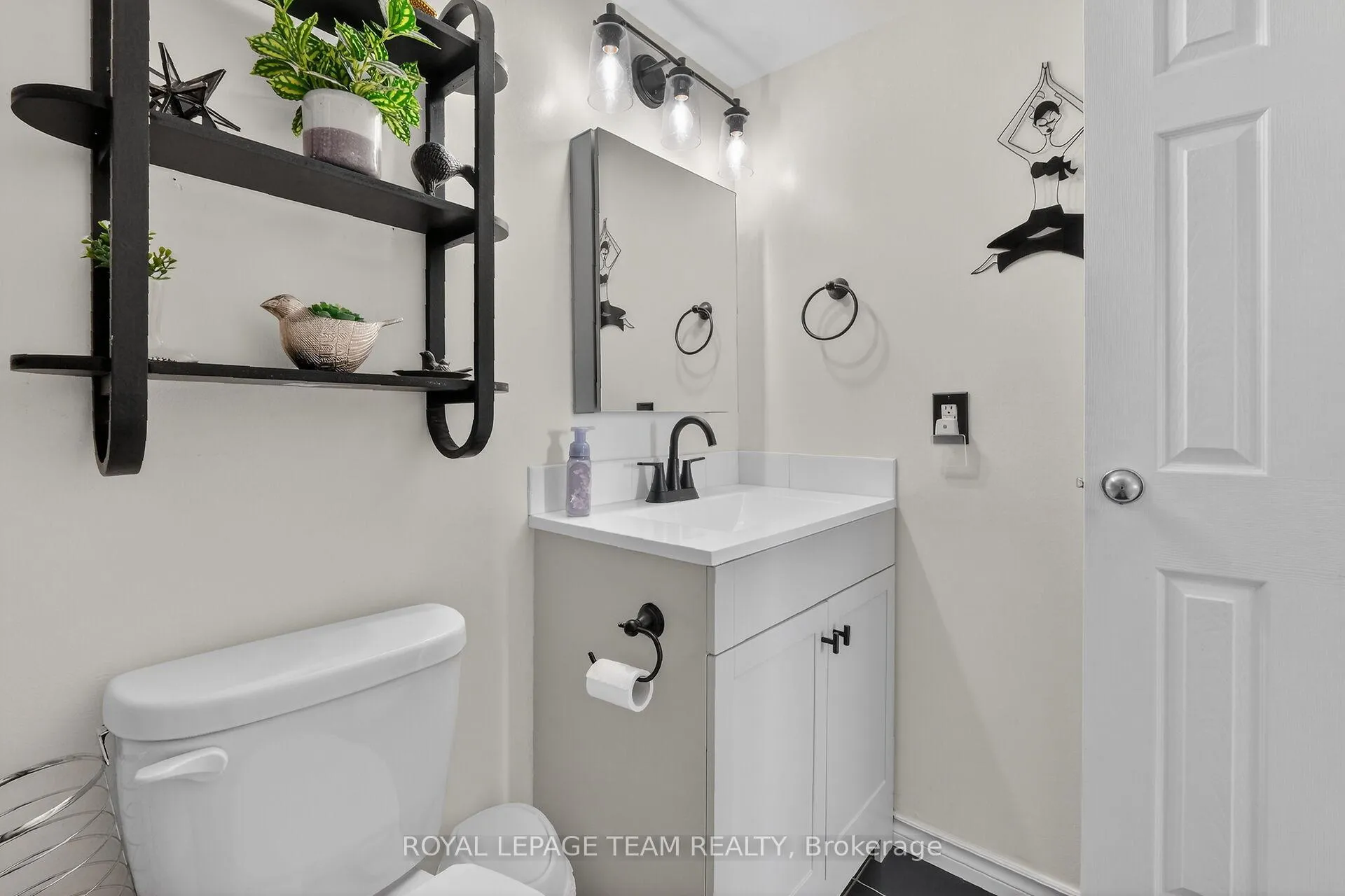 Photo 27 of Unit 403, 2400 Virginia Dr, Ottawa, Guildwood Estates - Urbandale Acres — HOMEH