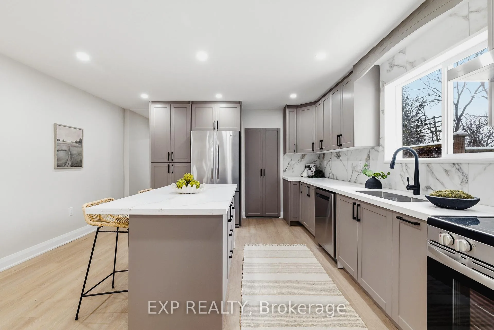 Photo 16 of 18 Foster Avenue, Guelph, Downtown — HOMEH