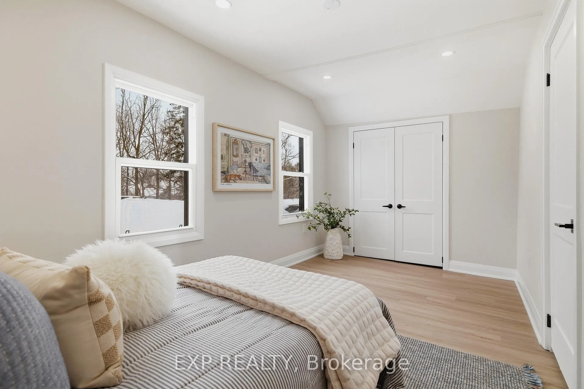 Photo 28 of 18 Foster Avenue, Guelph, Downtown — HOMEH