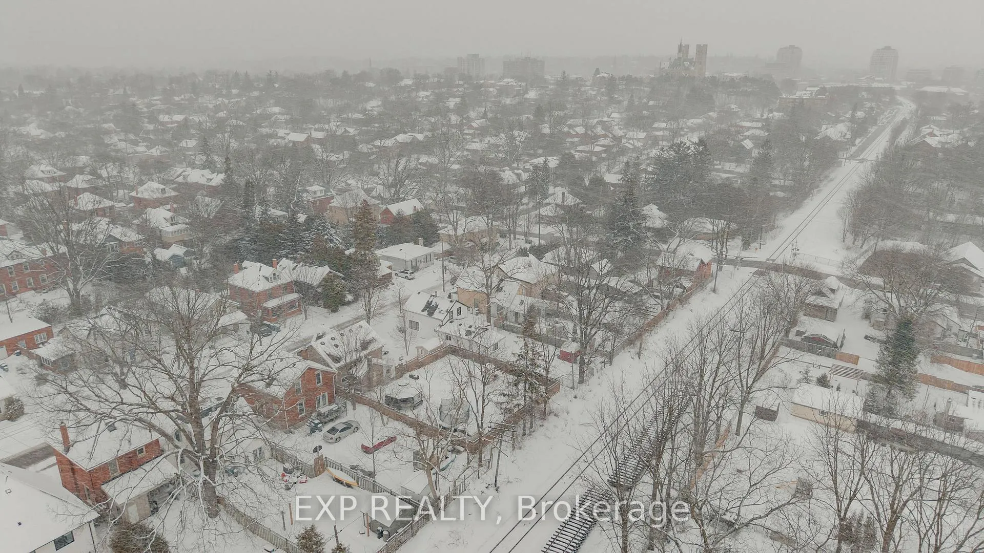 Photo 35 of 18 Foster Avenue, Guelph, Downtown — HOMEH