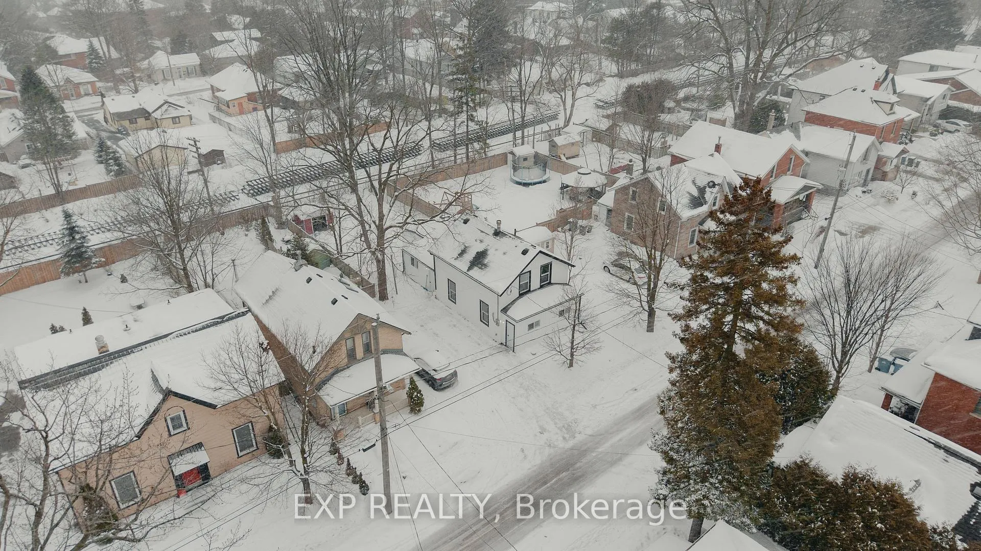 Photo 38 of 18 Foster Avenue, Guelph, Downtown — HOMEH
