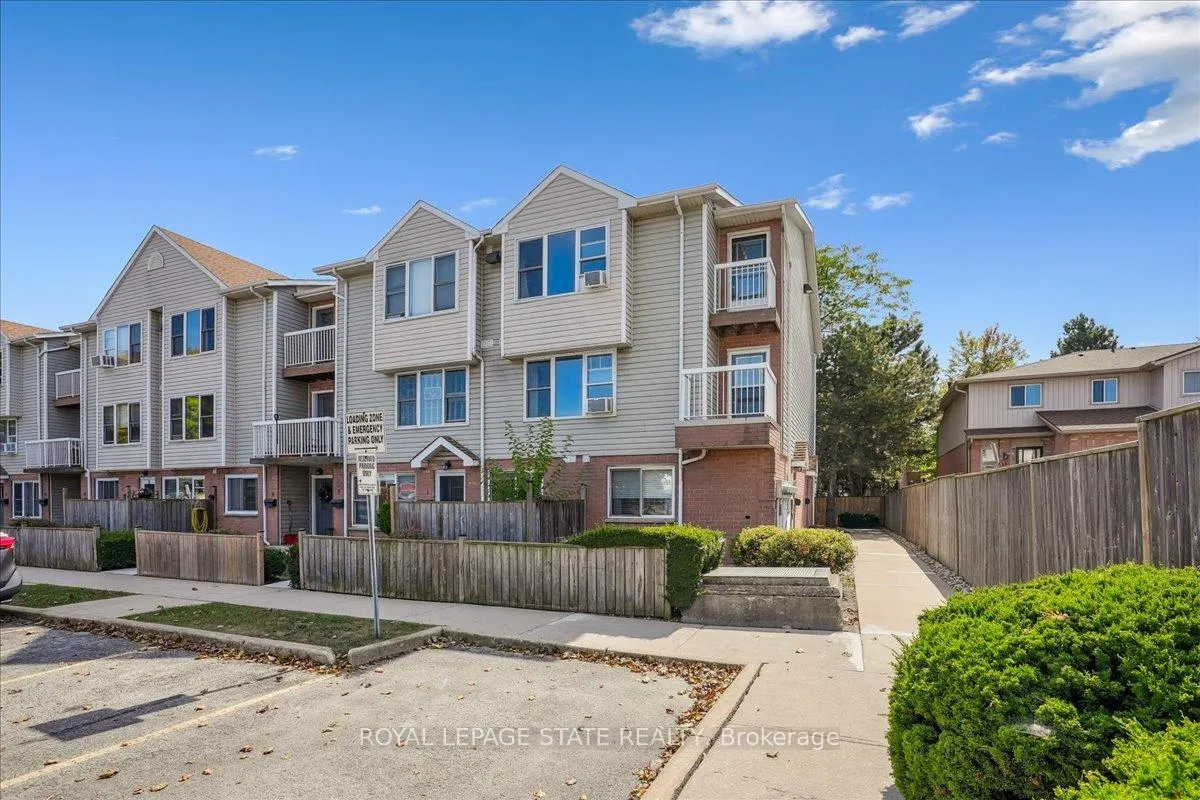 Photo 8 of Unit 7, 912 Rymal Road E, Hamilton, Broughton — HOMEH