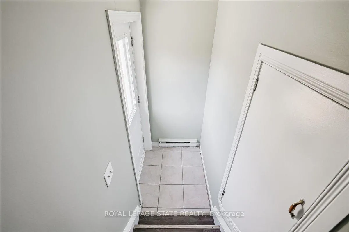 Photo 14 of Unit 7, 912 Rymal Road E, Hamilton, Broughton — HOMEH