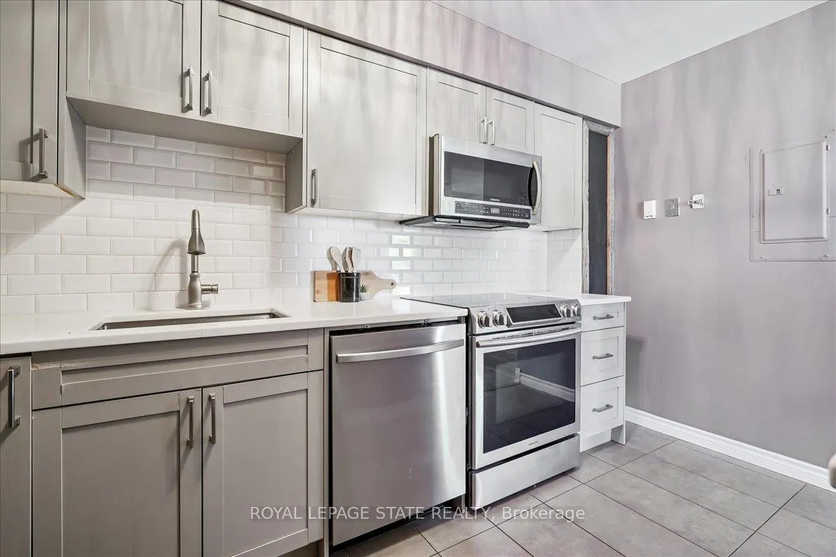 Photo 25 of Unit 7, 912 Rymal Road E, Hamilton, Broughton — HOMEH