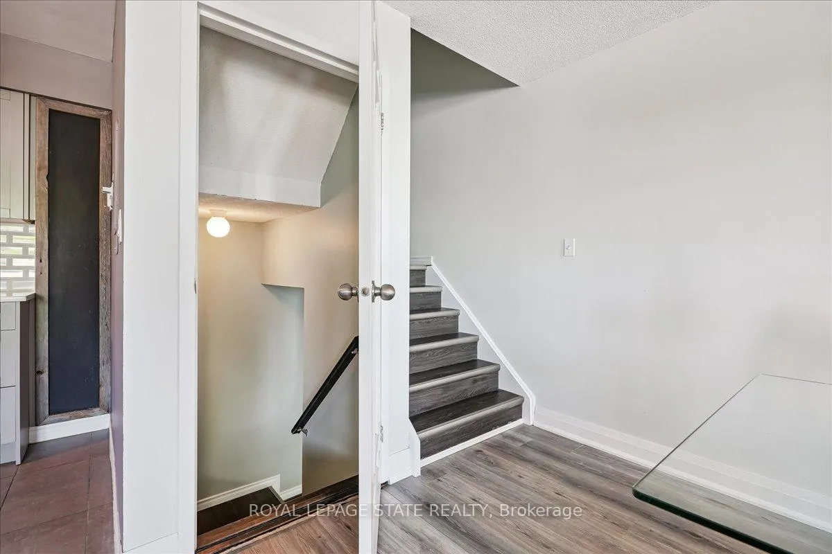 Photo 29 of Unit 7, 912 Rymal Road E, Hamilton, Broughton — HOMEH