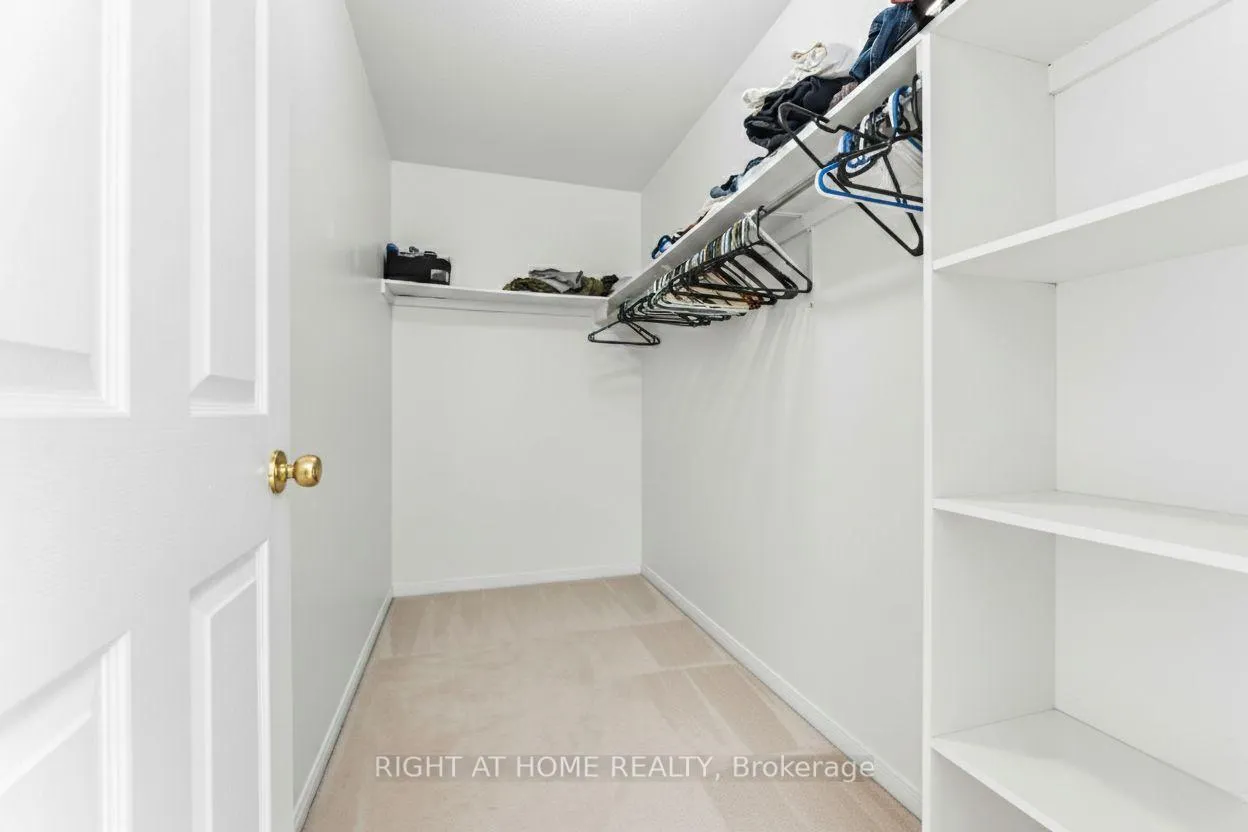 Photo 19 of 4 Castle Glen Crescent, Ottawa, Kanata - Glencairn/Hazeldean — HOMEH