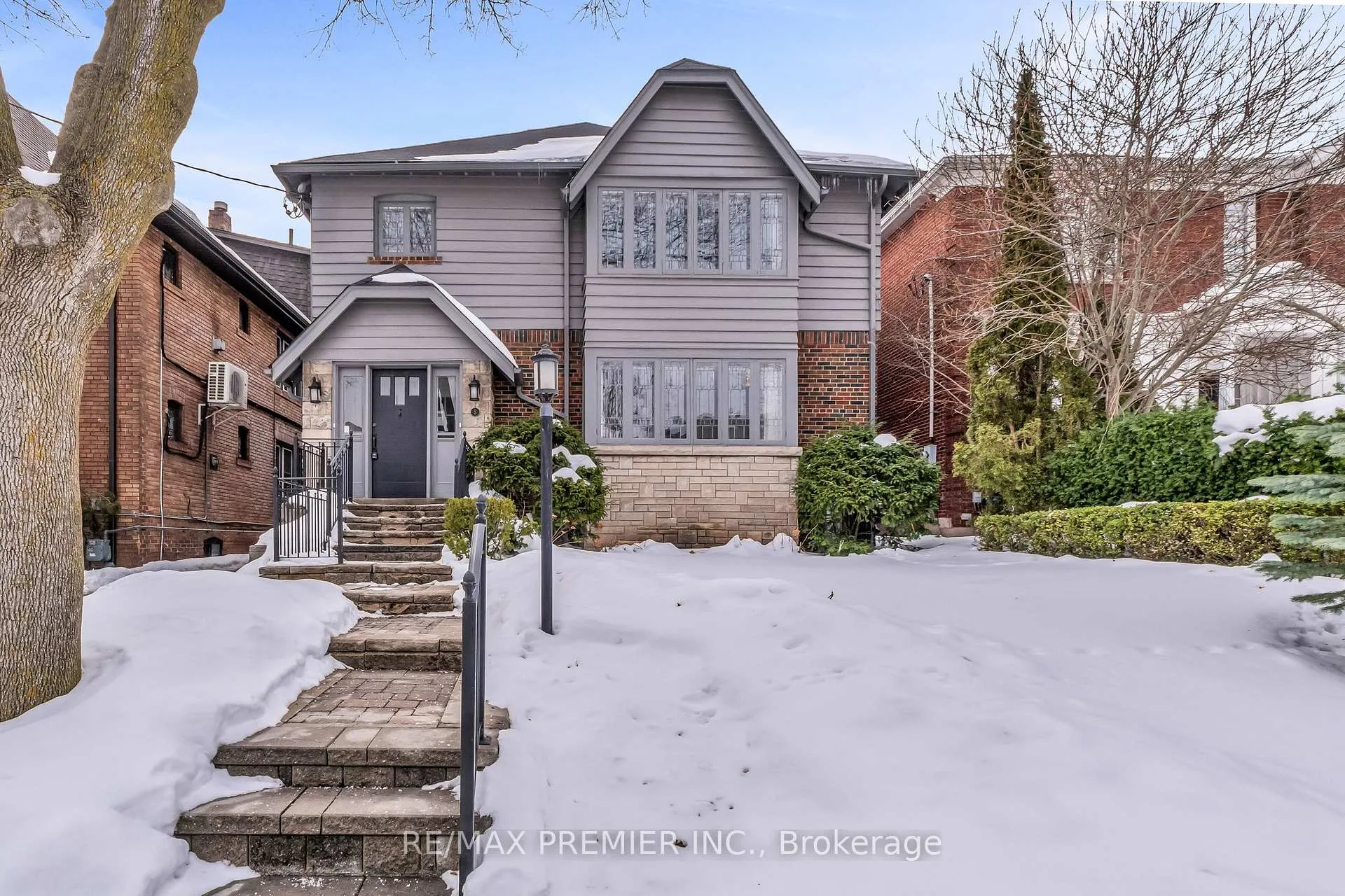 Photo 1 of Unit 3rd Floor, 5 Killarney Road, Toronto, Forest Hill South — HOMEH