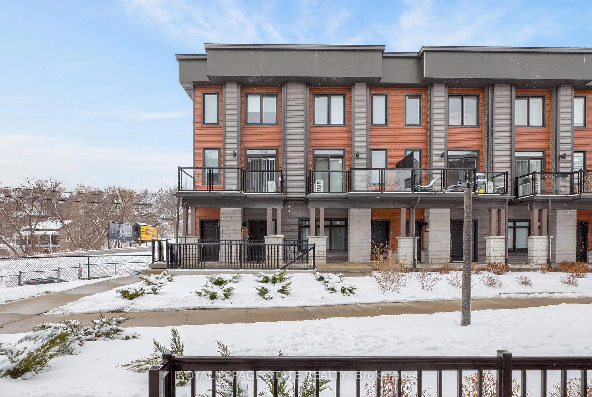 Front of Unit 38, 2 Willow Street