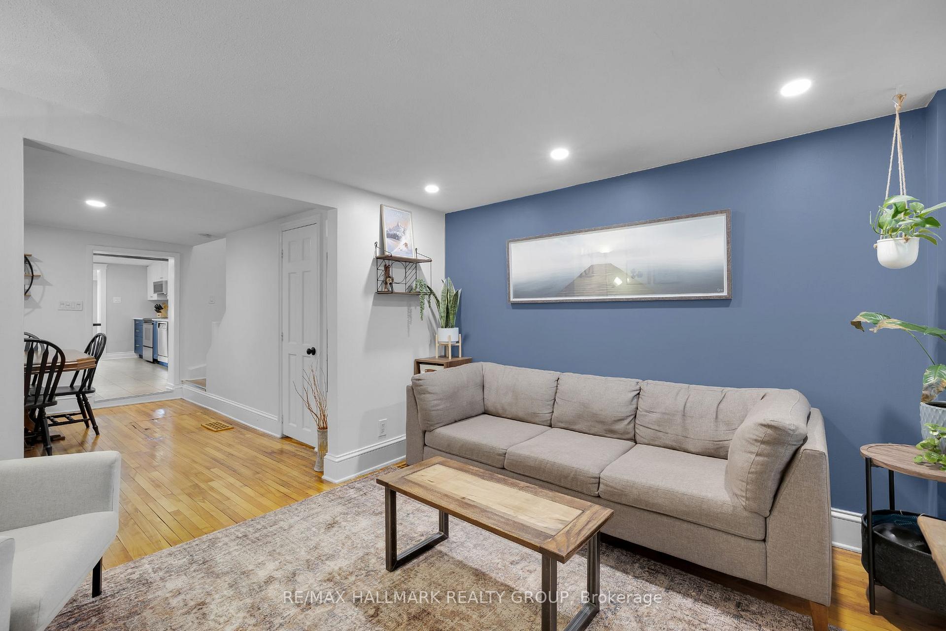 Photo 7 of 229 St Andrew Street, Ottawa, Lower Town/Byward Market — HOMEH