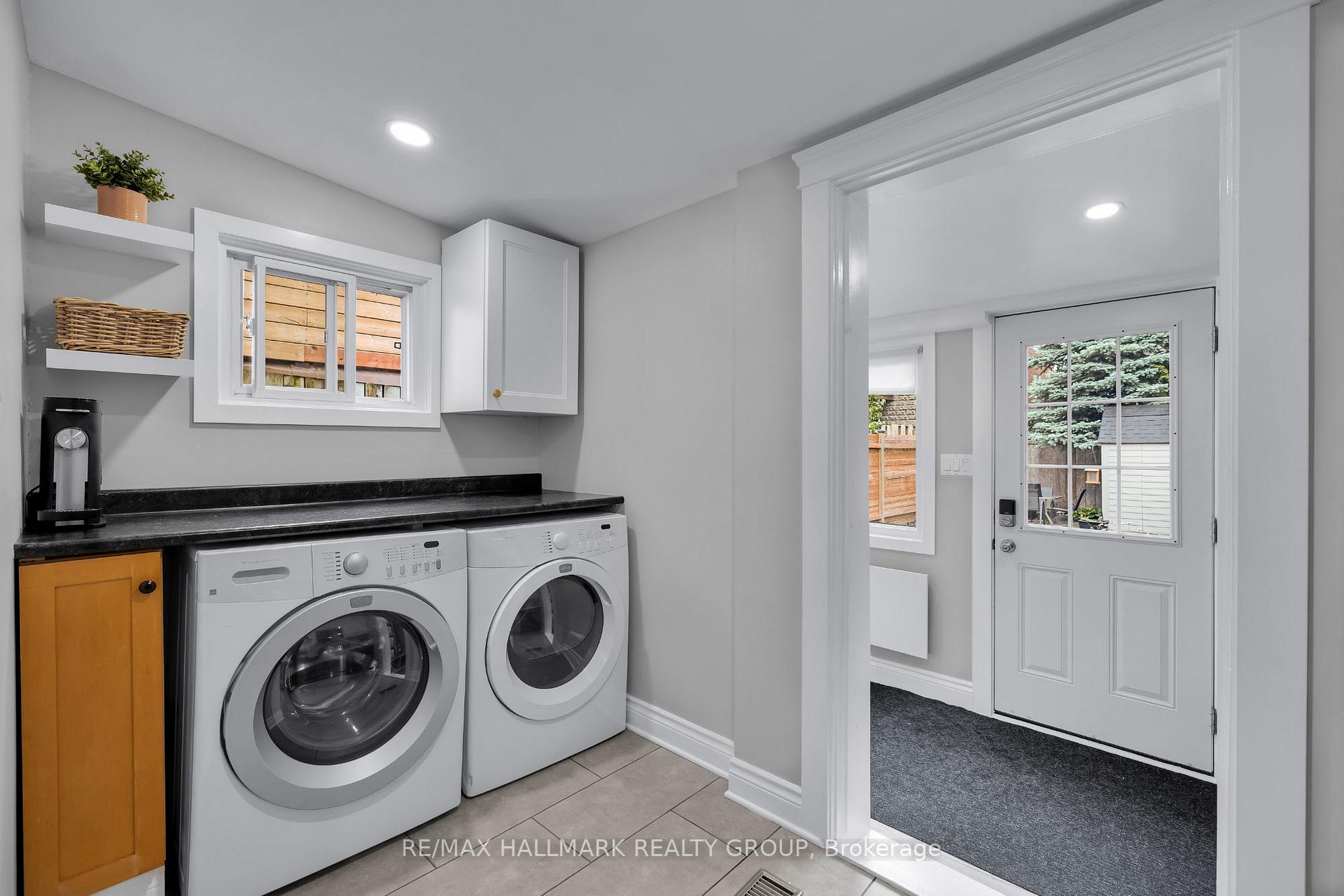 Photo 16 of 229 St Andrew Street, Ottawa, Lower Town/Byward Market — HOMEH