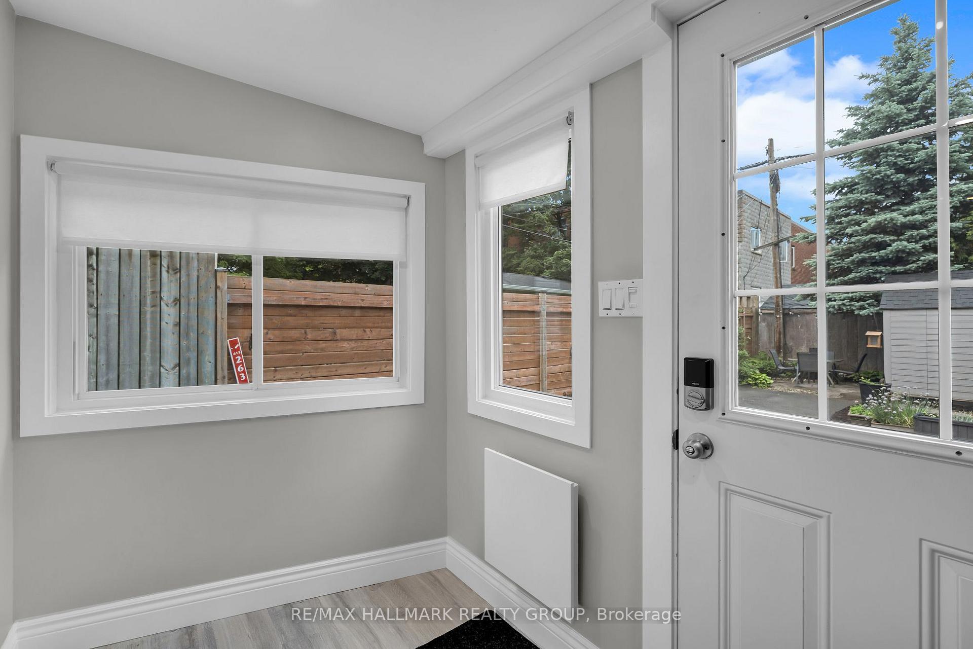 Photo 17 of 229 St Andrew Street, Ottawa, Lower Town/Byward Market — HOMEH
