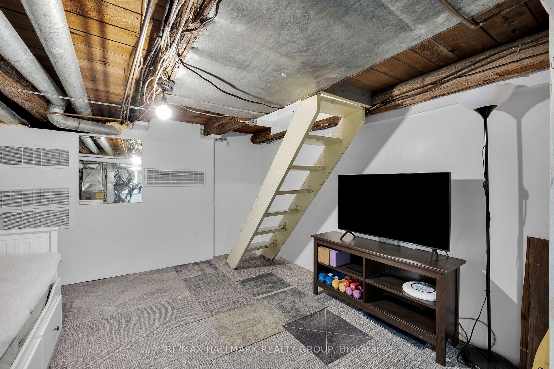 Photo 27 of 229 St Andrew Street, Ottawa, Lower Town/Byward Market — HOMEH