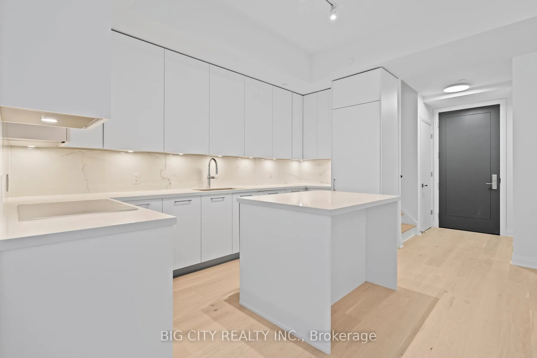Photo 12 of Unit TH07, 33 Frederick Todd Way, Toronto, Thorncliffe Park — HOMEH