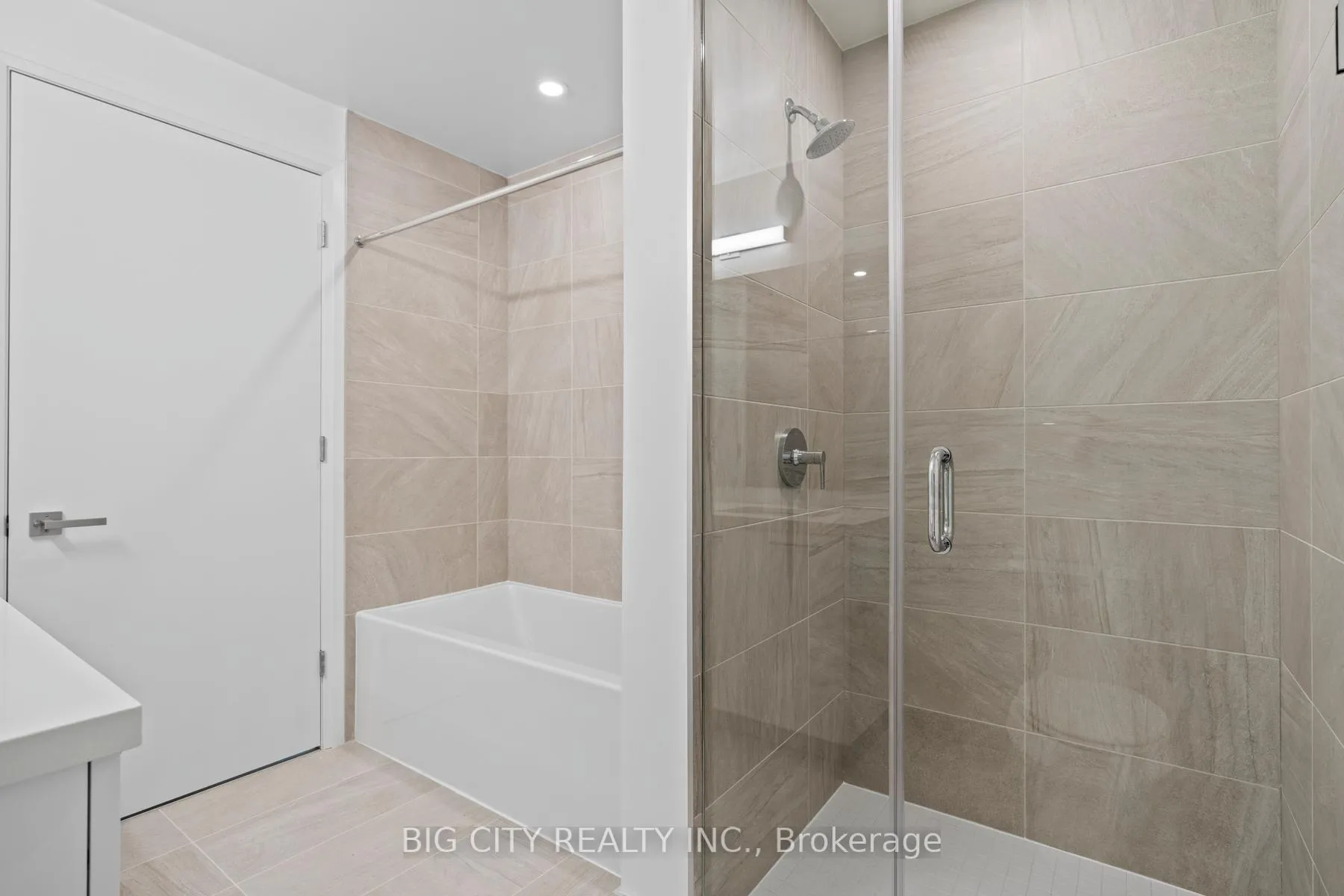 Photo 25 of Unit TH07, 33 Frederick Todd Way, Toronto, Thorncliffe Park — HOMEH