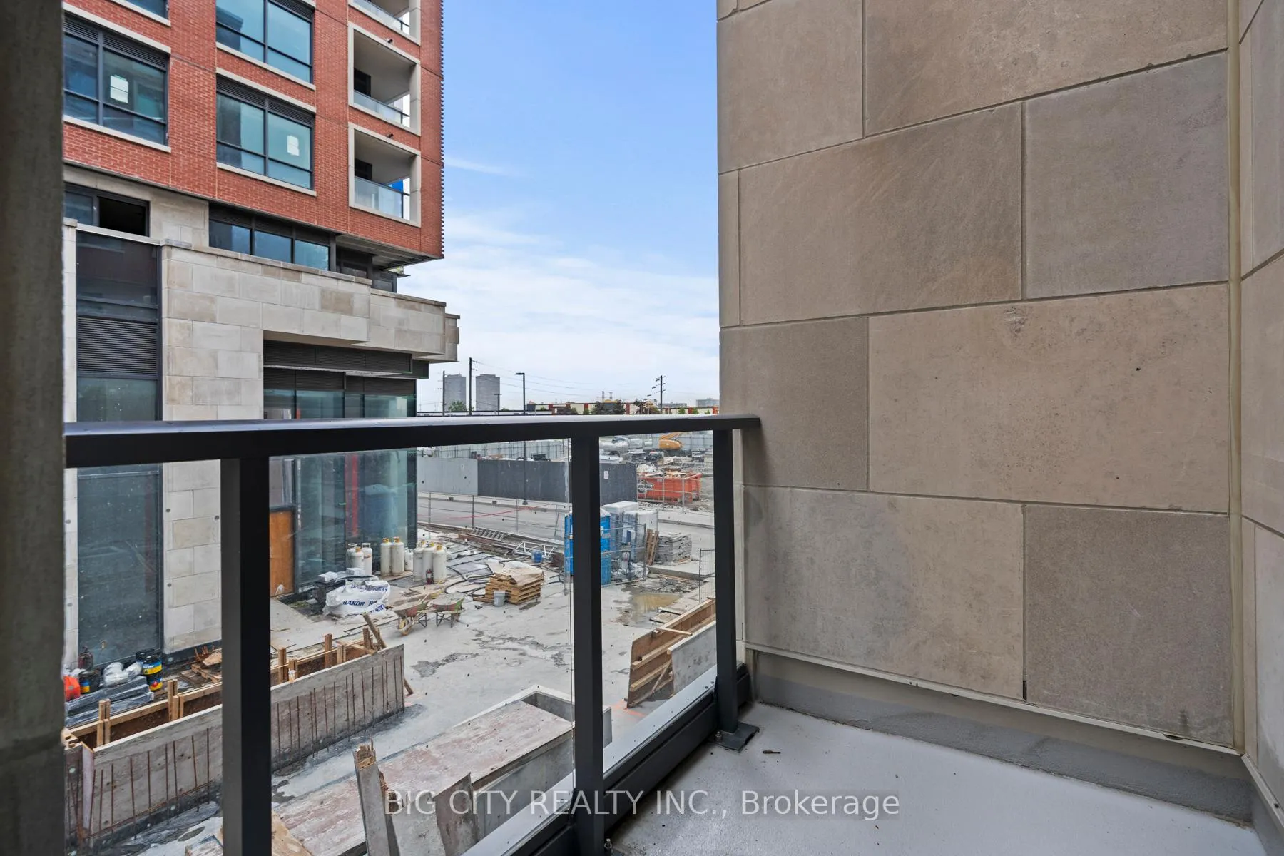 Photo 26 of Unit TH07, 33 Frederick Todd Way, Toronto, Thorncliffe Park — HOMEH