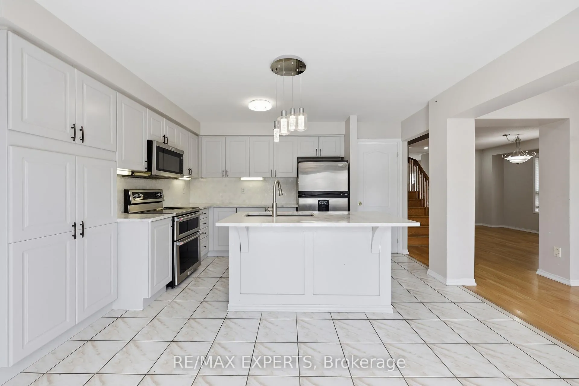 Photo 14 of 1187 Mcmullen Crescent, Milton, Clarke — HOMEH