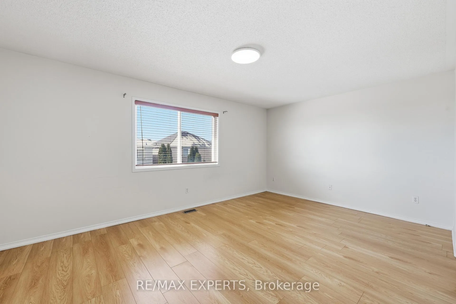 Photo 19 of 1187 Mcmullen Crescent, Milton, Clarke — HOMEH