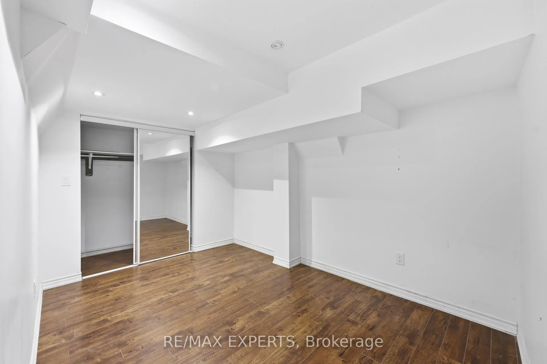 Photo 36 of 1187 Mcmullen Crescent, Milton, Clarke — HOMEH