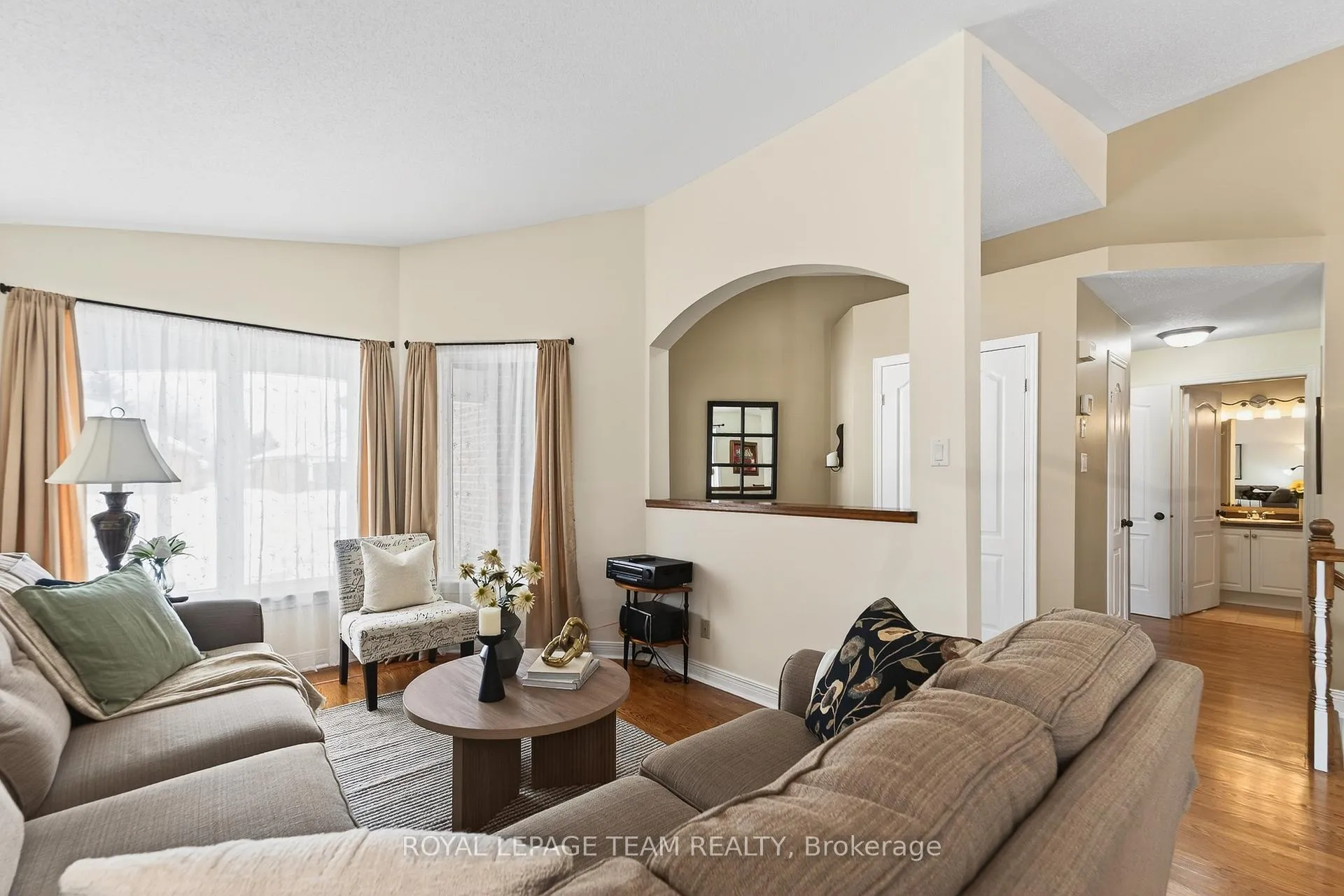 Photo 9 of 81 Waterthrush Crescent, Ottawa, Kanata - Bridlewood — HOMEH