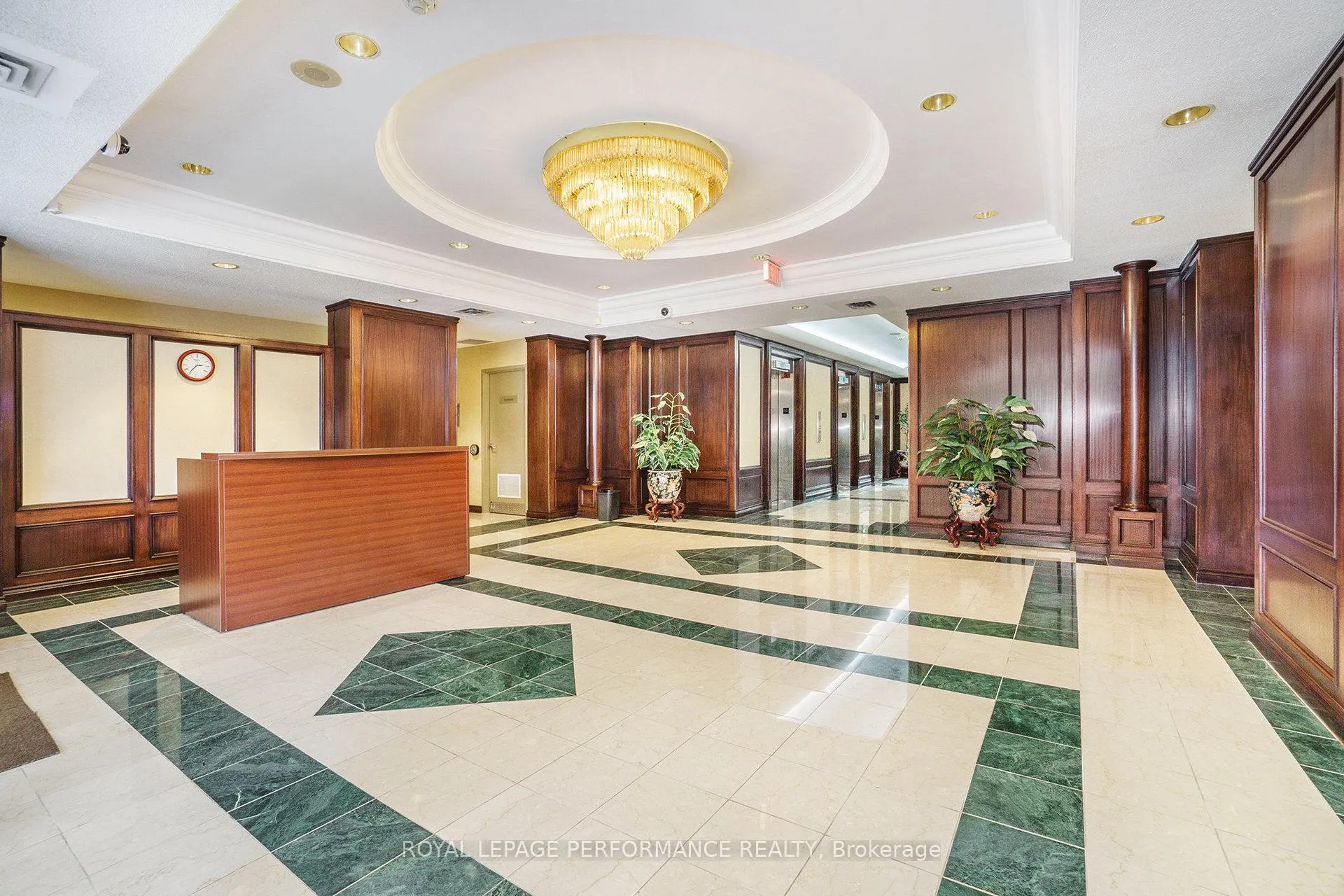 Photo 2 of Unit 1207, 1705 Playfair Drive, Ottawa, Playfair Park — HOMEH