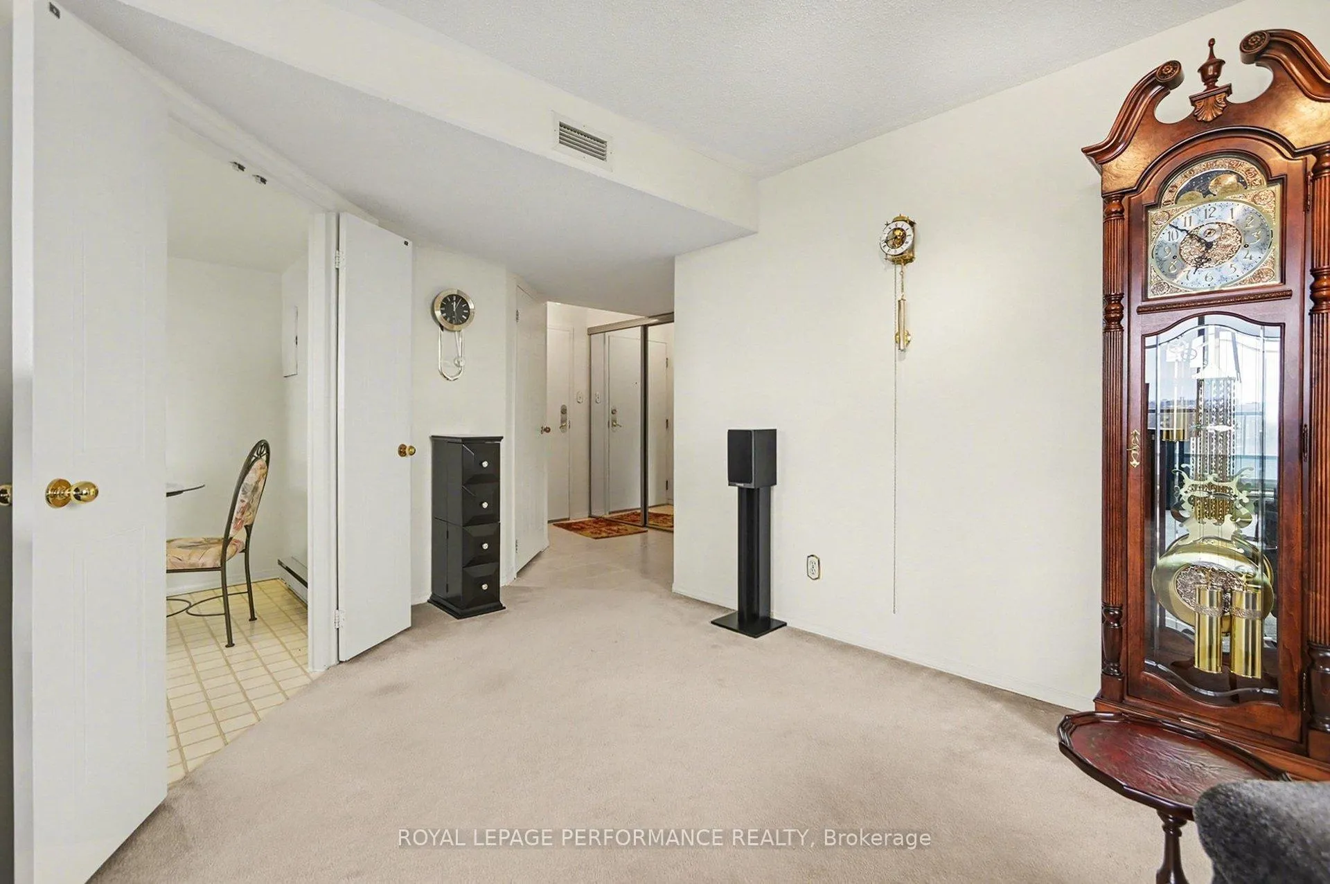 Photo 24 of Unit 1207, 1705 Playfair Drive, Ottawa, Playfair Park — HOMEH