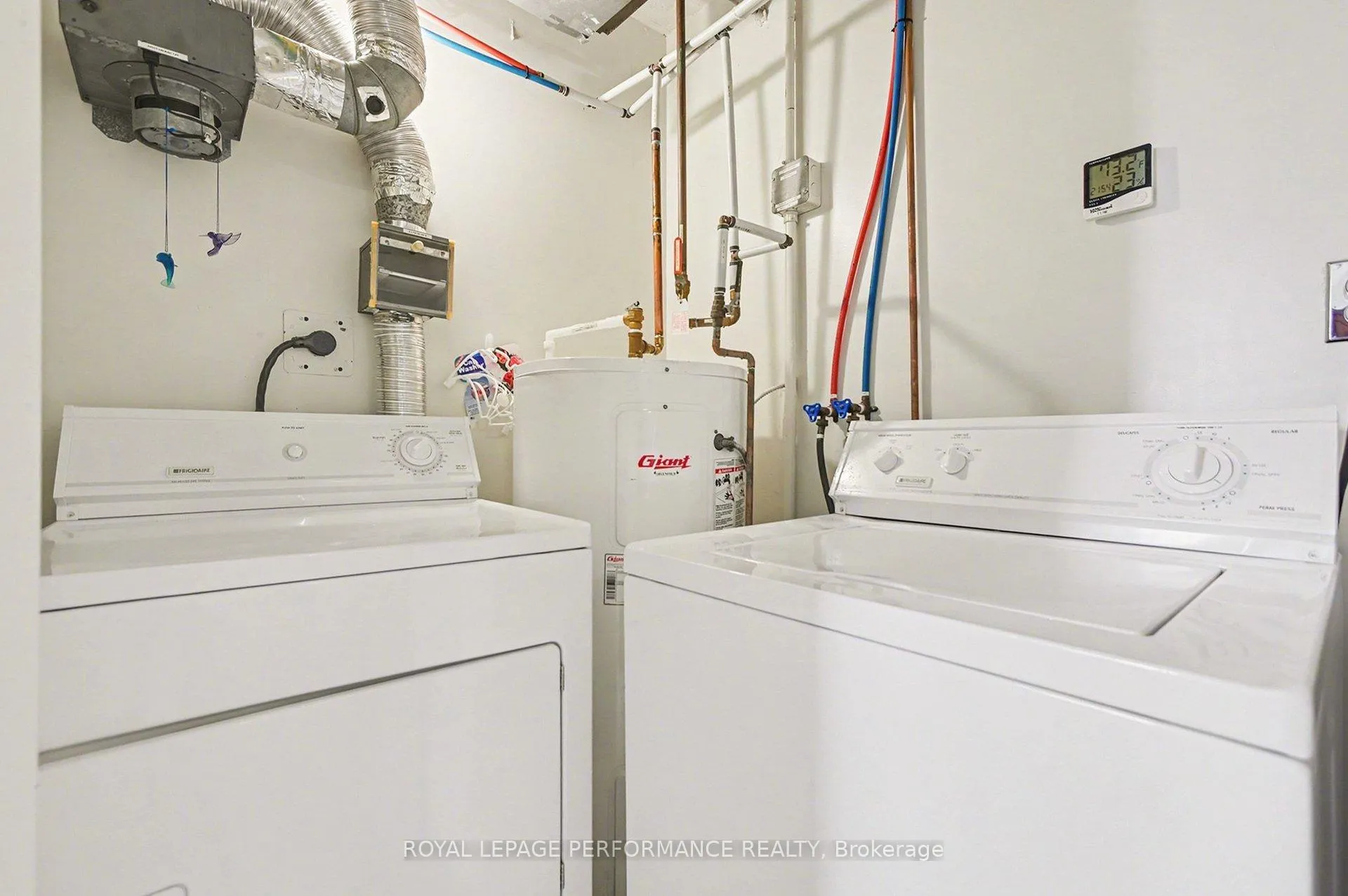 Photo 25 of Unit 1207, 1705 Playfair Drive, Ottawa, Playfair Park — HOMEH