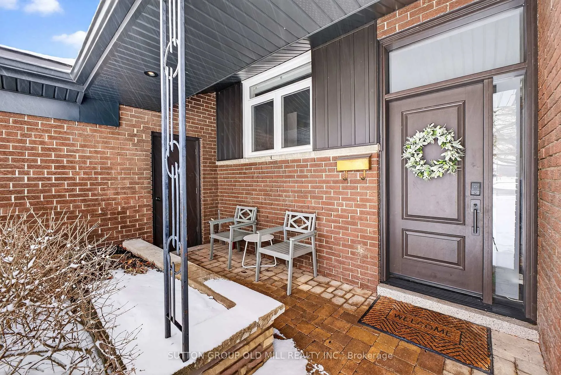 Photo 5 of 16 Brook Tree Crescent, Etobicoke, Willowridge-Martingrove-Richview — HOMEH