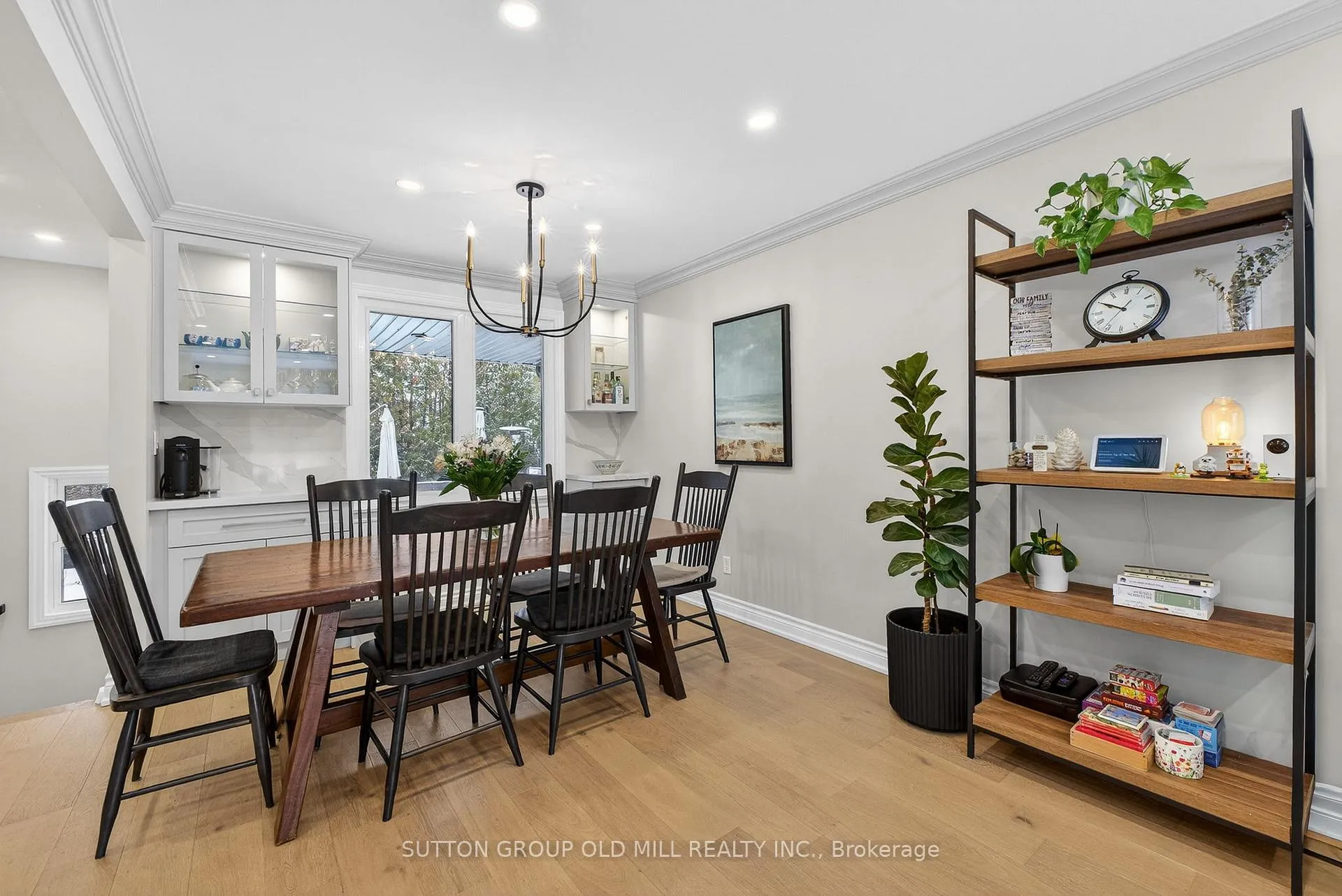 Photo 11 of 16 Brook Tree Crescent, Etobicoke, Willowridge-Martingrove-Richview — HOMEH