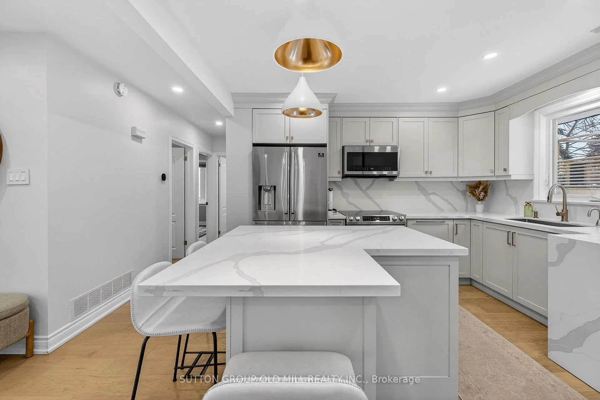 Photo 18 of 16 Brook Tree Crescent, Etobicoke, Willowridge-Martingrove-Richview — HOMEH