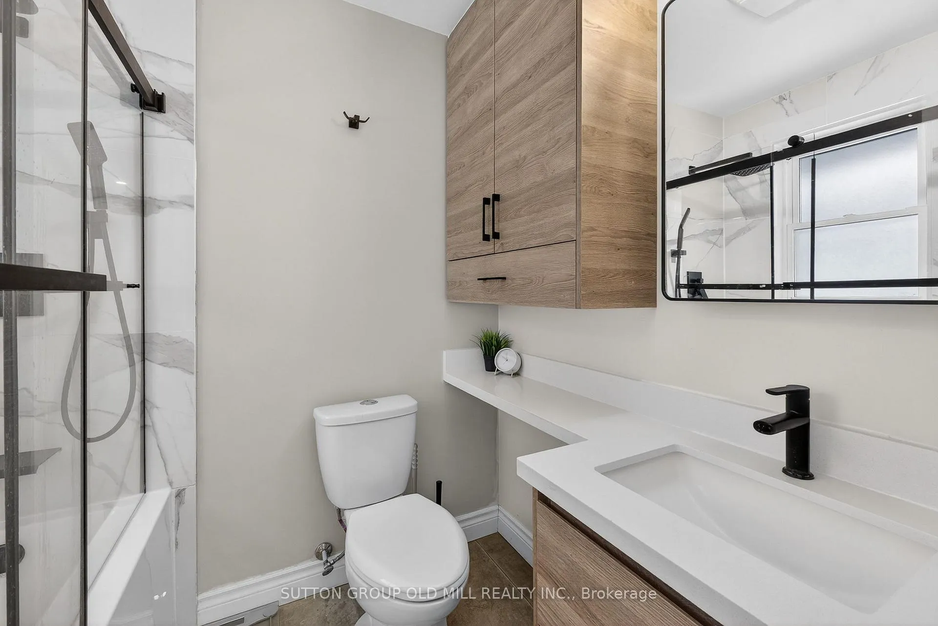 Photo 20 of 16 Brook Tree Crescent, Etobicoke, Willowridge-Martingrove-Richview — HOMEH