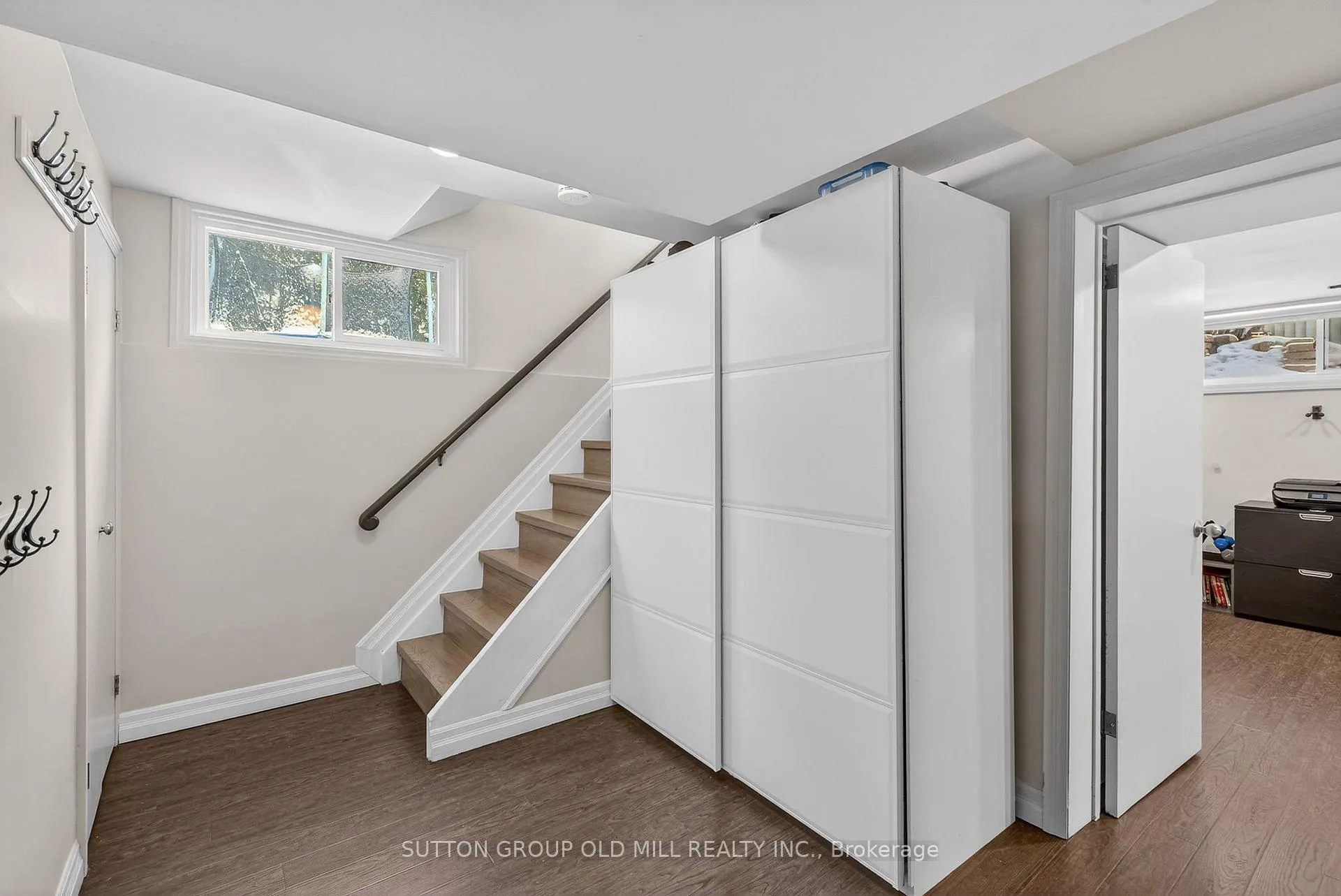 Photo 27 of 16 Brook Tree Crescent, Etobicoke, Willowridge-Martingrove-Richview — HOMEH