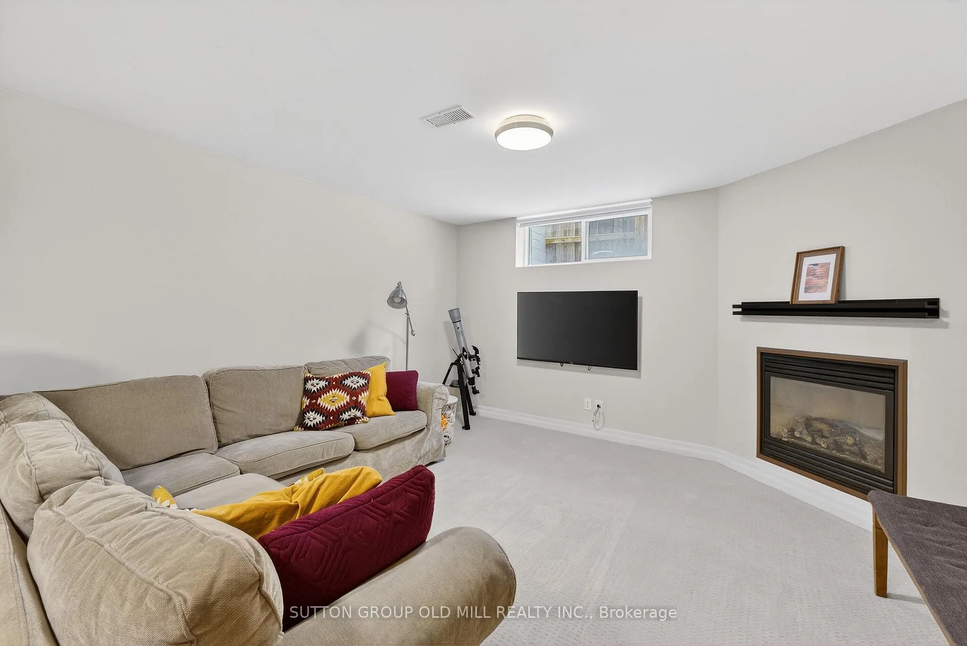 Photo 30 of 16 Brook Tree Crescent, Etobicoke, Willowridge-Martingrove-Richview — HOMEH