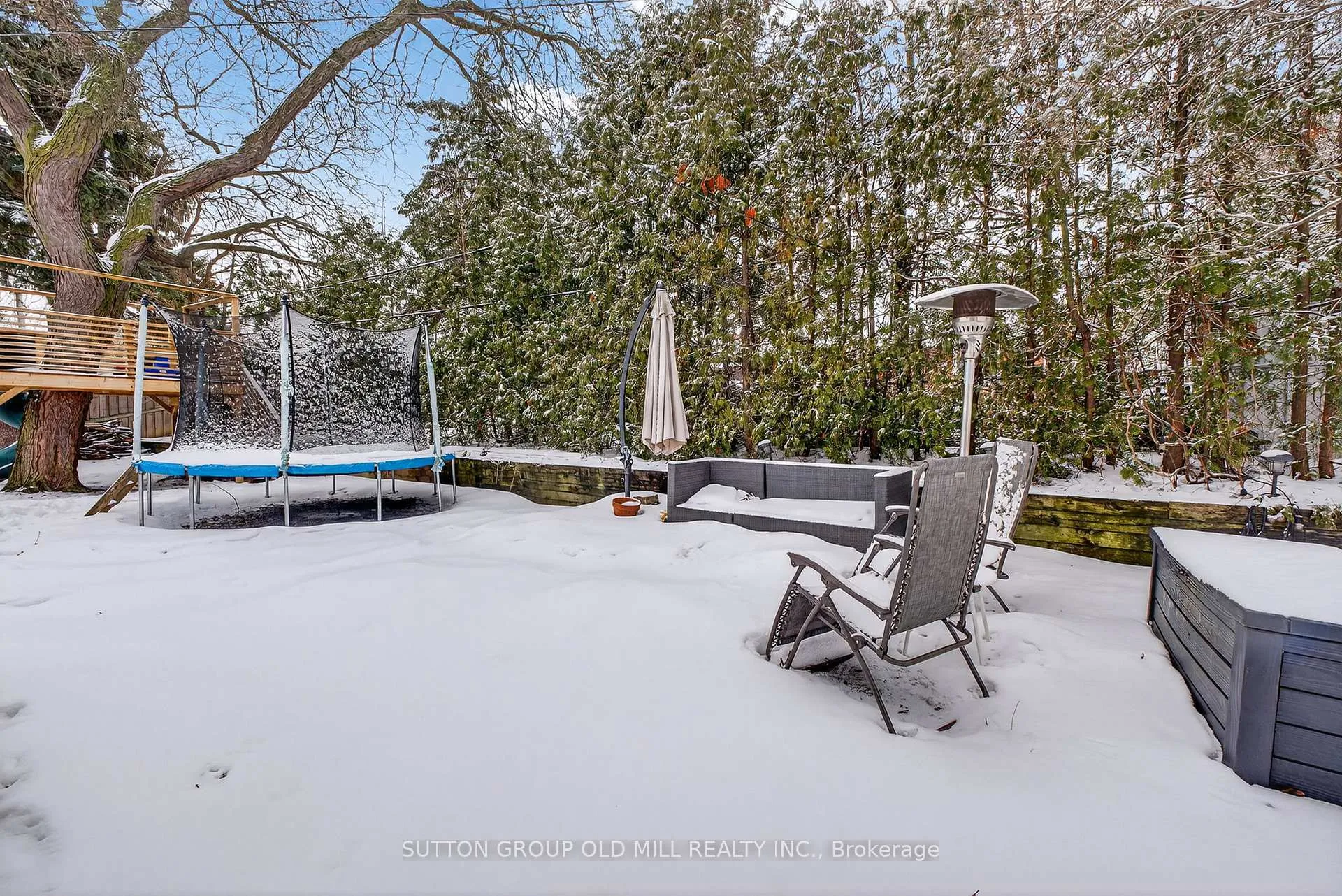 Photo 41 of 16 Brook Tree Crescent, Etobicoke, Willowridge-Martingrove-Richview — HOMEH