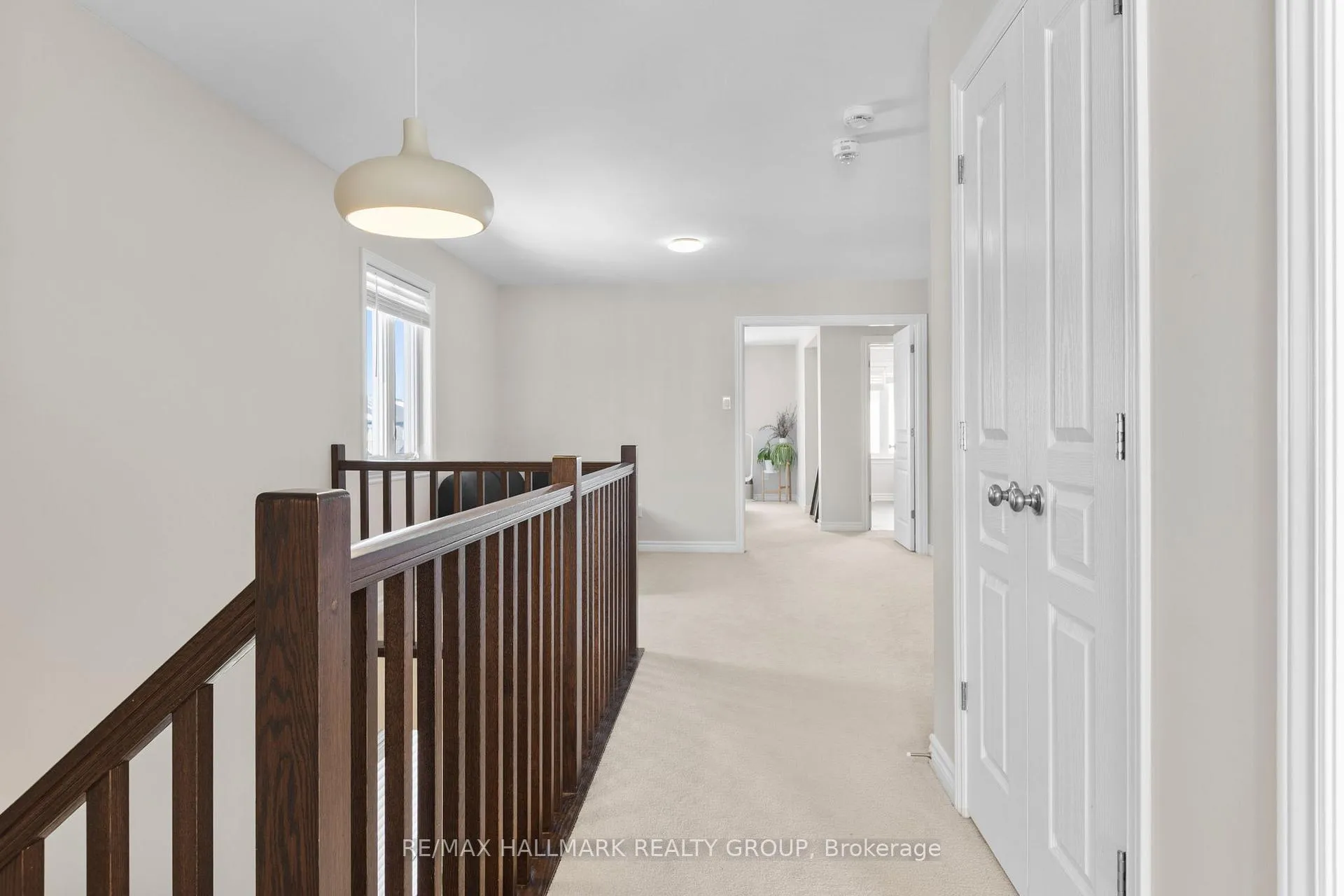 Photo 17 of 335 Livery Street, Ottawa, Kanata - Emerald Meadows/Trailwest — HOMEH
