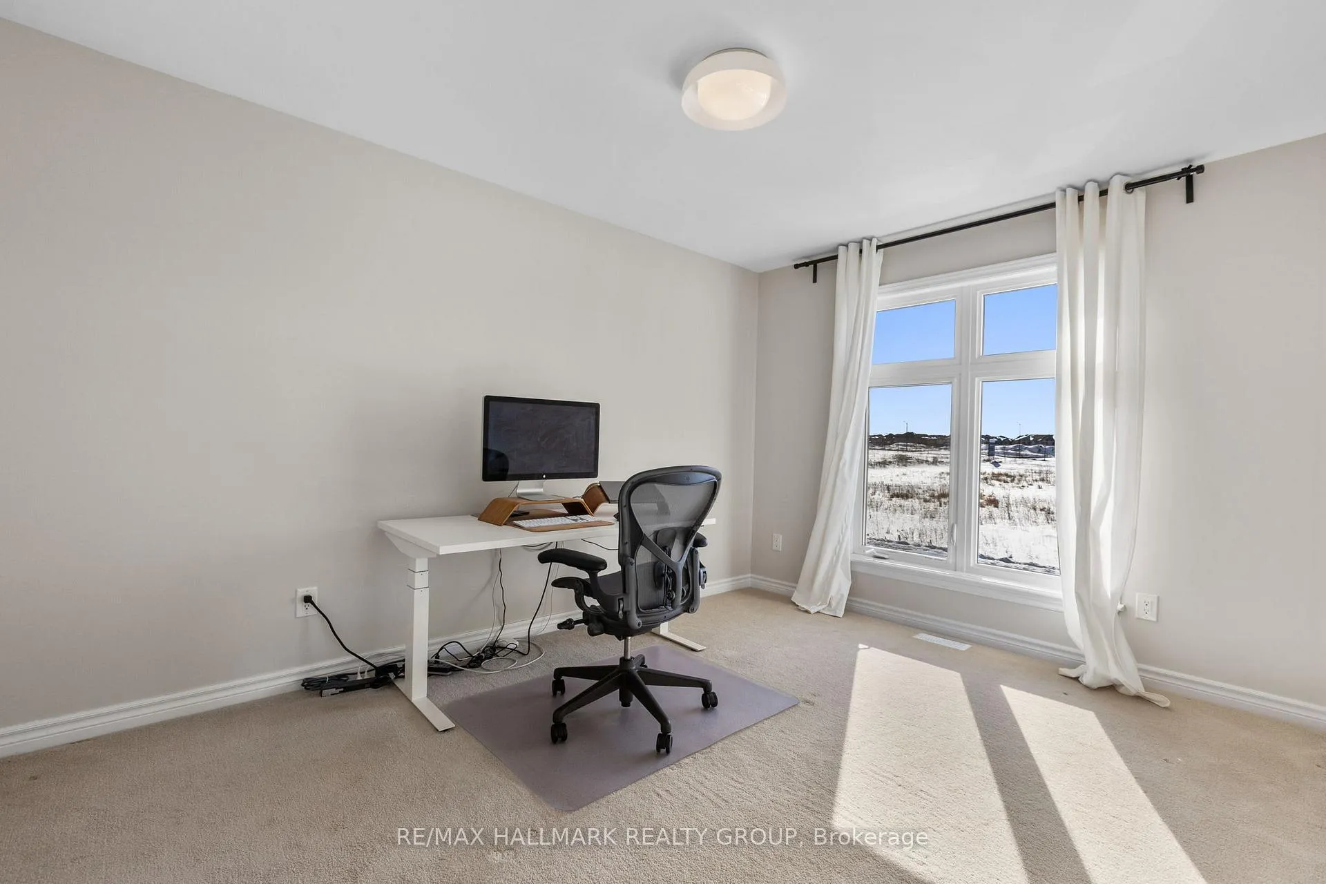 Photo 25 of 335 Livery Street, Ottawa, Kanata - Emerald Meadows/Trailwest — HOMEH