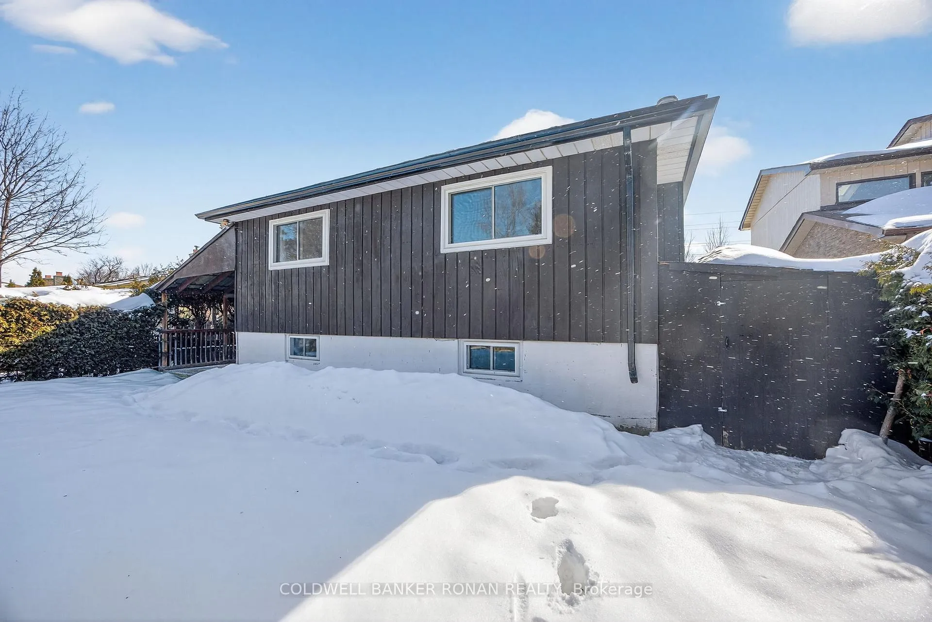 Photo 40 of 191 Ellwood Drive W, Caledon, Bolton West — HOMEH
