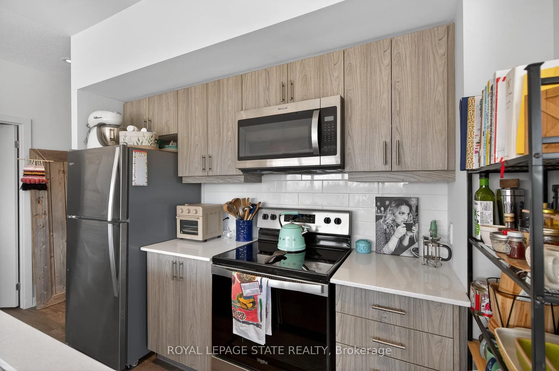 Photo 7 of Unit 509, 16 Markle Crescent, Hamilton, Ancaster — HOMEH