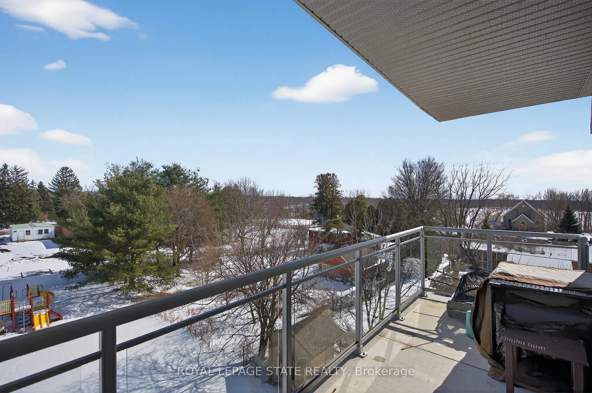 Photo 31 of Unit 509, 16 Markle Crescent, Hamilton, Ancaster — HOMEH